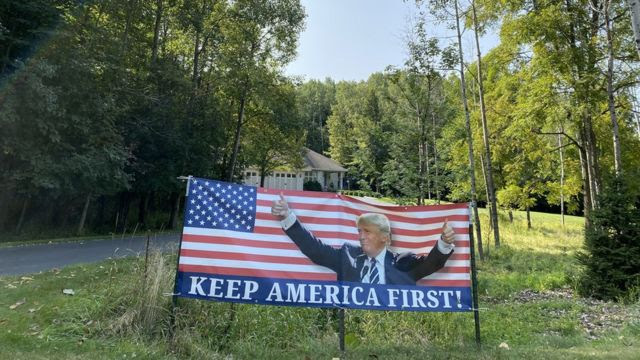 Cartaz da campanha de Trump