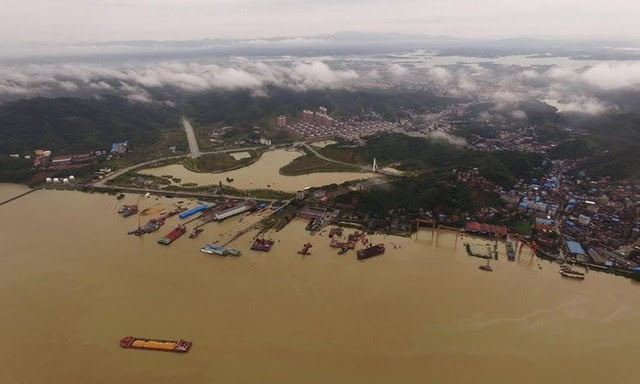 Vùng hồ Poyang-Trung Quốc bị ô nhiễm nặng do khai thác cát trái phép
