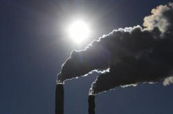 Obligación legal de recortar emisiones y más control sobre las energéticas: las claves de la próxima ley de cambio climático