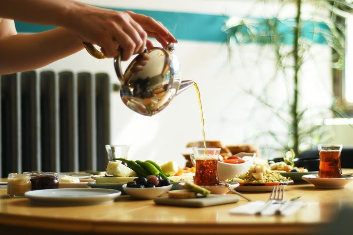 Start dagen med verdensomspennende, tradisjonell tyrkisk frokost