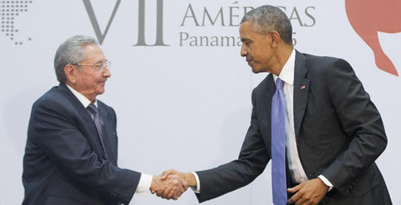 Presidents Castro and Obama attend the Summit of the Americas