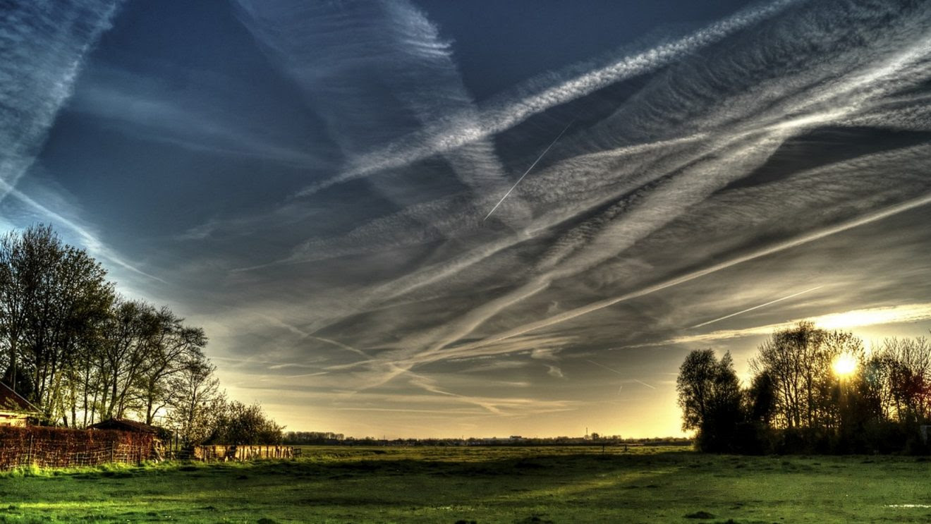  Geoengineering & Climate Change: Gambling With the Human Species Chemtrails-1320x743