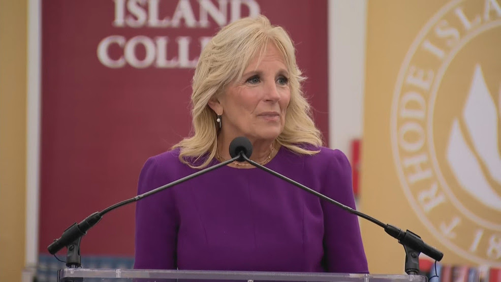  First lady challenges Rhode Island College students: 'Answer this call, become a teacher'