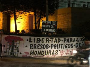 Libertad a presos políticos