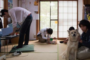 En Japón ha incrementado el número de estudiantes que acuden a escuelas no tradicionales.