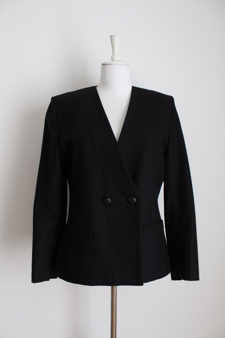 PRINGLE DESIGNER VINTAGE BLACK WOOL JACKET - SIZE 12