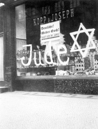 Nazi sign on Jewish shop