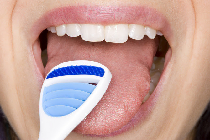 Cạo lưỡi hoặc nạo lưỡi là một hoạt động chăm sóc sức khỏe răng miệng đơn thuần.