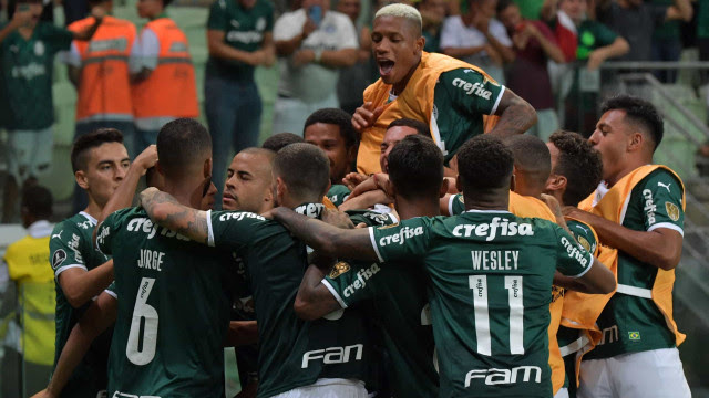 Palmeiras empilha recordes com goleada histórica na Libertadores