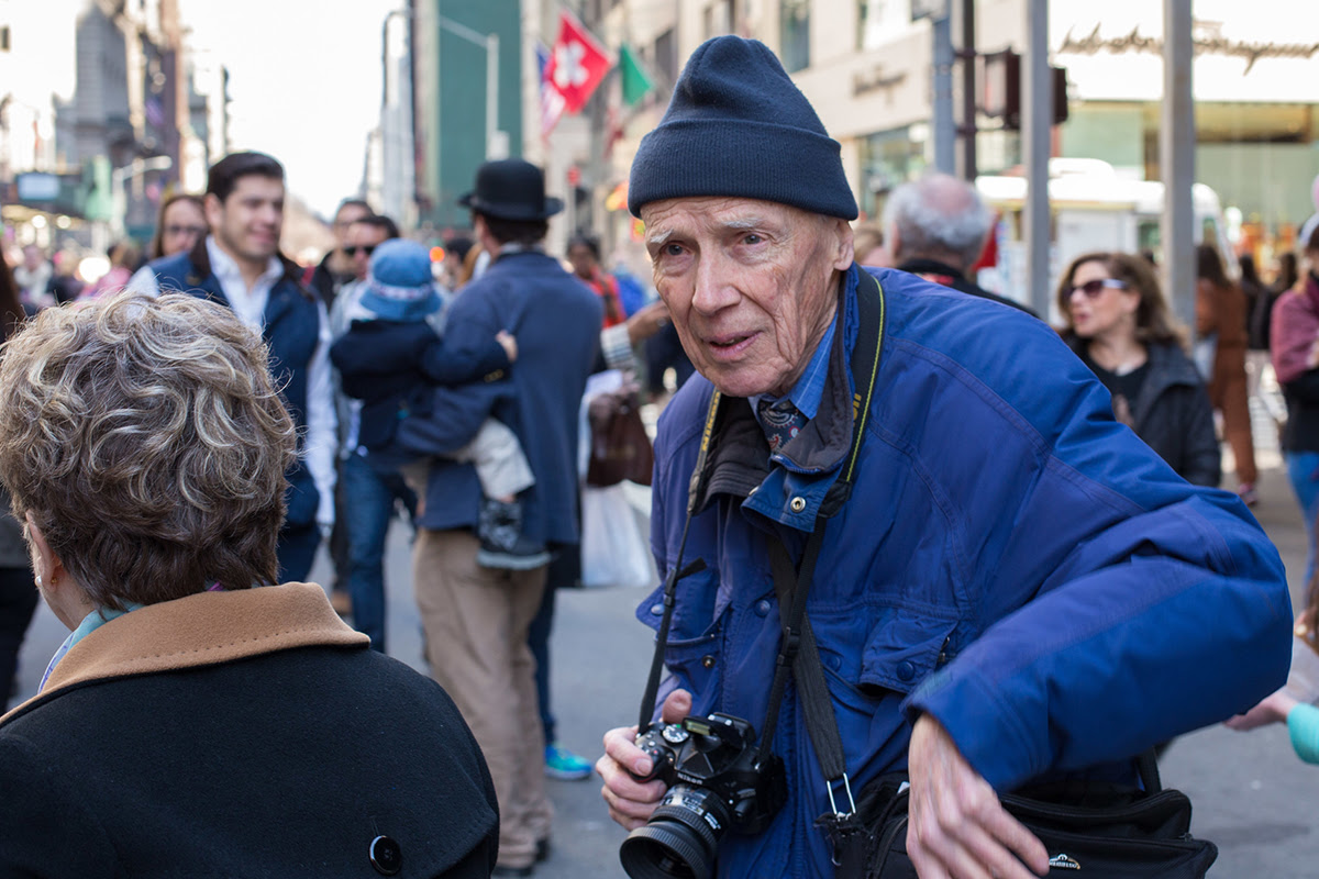 Bill Cunningham shooting the Easter parade