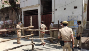 India: Muslims, including an imam, pelt police team with stones for trying to seal a mosque