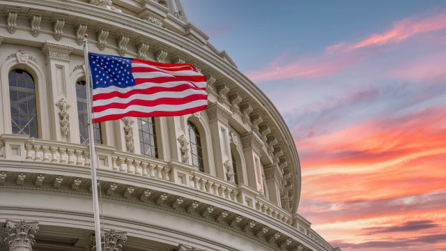 EUA: Senado aprova de forma bipartidária legislação que evita paralisação do governo