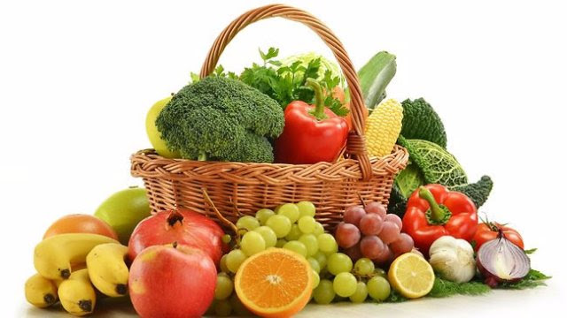 Tricks for keeping fruits and veggies fresh
