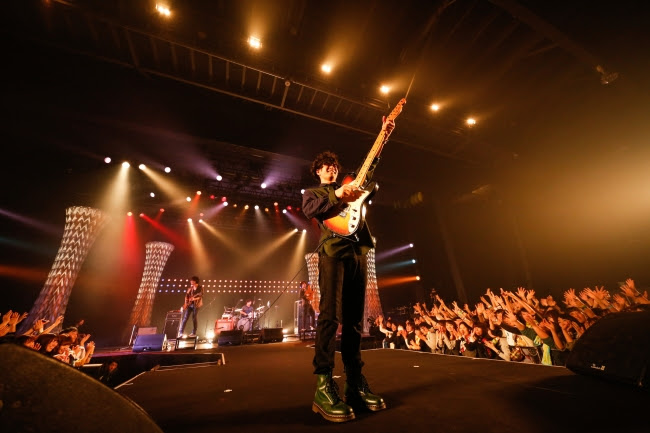 フレデリック_徳ダネ福キタルSPECIAL LIVE Vol.4(撮影:上山陽介)