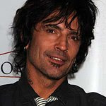 Tommy Lee: Profile