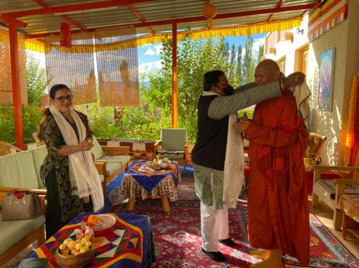 Dr. Anthony Raju, advocate for the Supreme Court of Indi, chairman of the All-Indian Council of Human Rights, liberties and Social Justice, and member of the International Human Rights Advisory Council, with Dr. June Ann-Passanah, human rights and peace activist and social worker, visit the Mahabodhi International Meditation Centre to discuss the 11th International Peace Conference and conferring the 7th Dr. A. P. J. Abdul Kalam World Peace Award 2021. Image courtesy of MIMC
