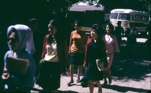 Những hình ảnh khó tin cách đây hơn nửa thế kỷ về một Afghanistan tươi đẹp và hiện đại - Ảnh 3. Những hình ảnh khó tin cách đây hơn nửa thế kỷ về một Afghanistan tươi đẹp và hiện đại - Ảnh 3.