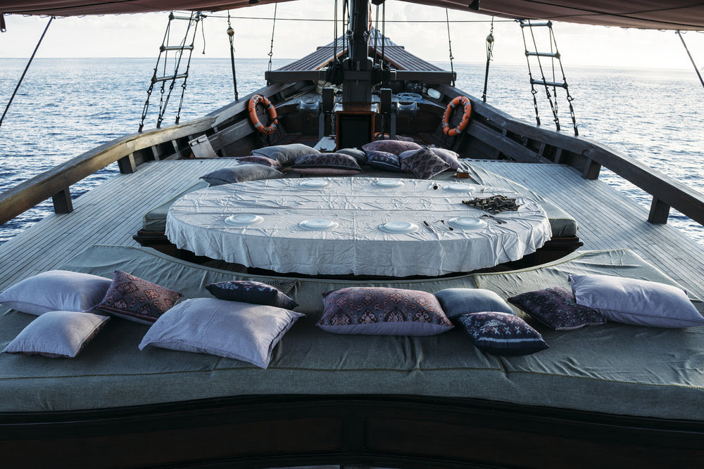Mantamae Live Aboard Adventures.
