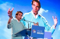 Aznar vuelve a presentarse el 28A: se vuelca con Casado tras alentar a Vox y Ciudadanos en el mandato de Rajoy