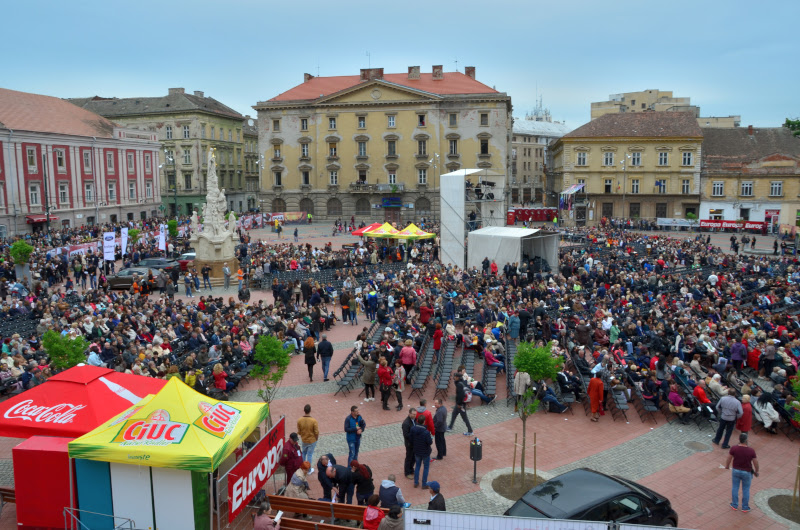 julio-iglesias-piata-libertatii-din-timisoara