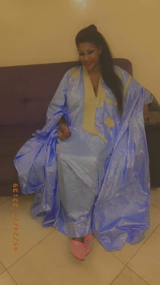 Kebs Thiam magnifique avec sa tenue traditionnelle "Narr"
