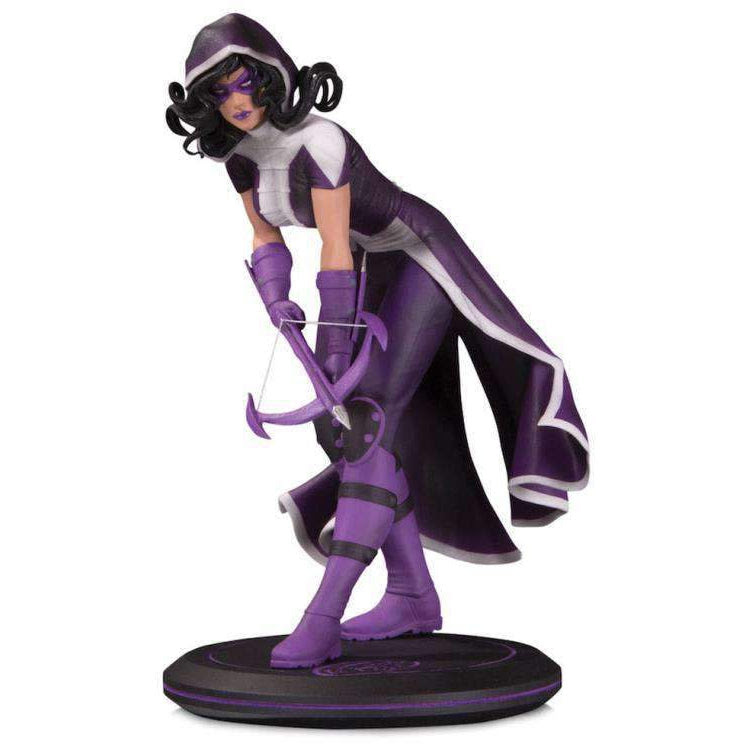 Image of Cover Girls of the DC Universe Huntress Limited Edition Statue (Joelle Jones) - DECEMBER 2019