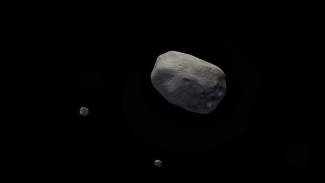 Foi observado pela primeira vez um asteroide com três luas
