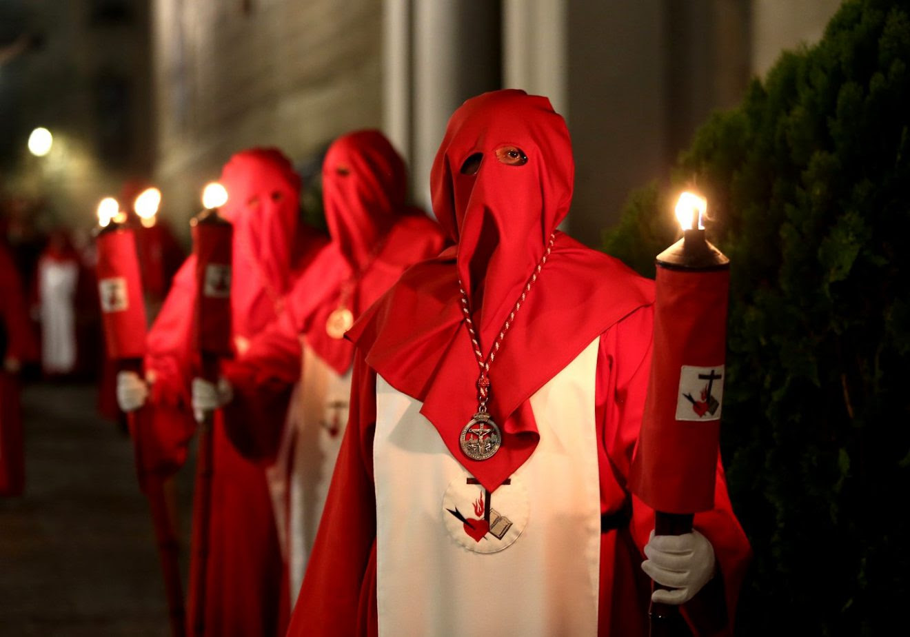 El Gobierno recupera los indultos de Semana Santa en otro guiño a la Iglesia