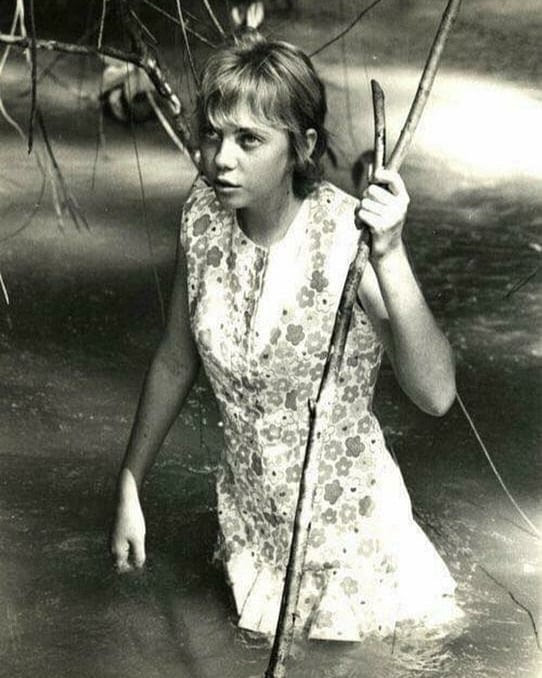 17 Year-Old Juliane Koepcke Was Sucked Out Of An Airplane In 1971 After It Was Struck By A Bolt Of Lightning. She Fell 2 Miles To The Ground, Strapped To Her Seat And Survived After She Endured 10 Days In The Amazon Jungle