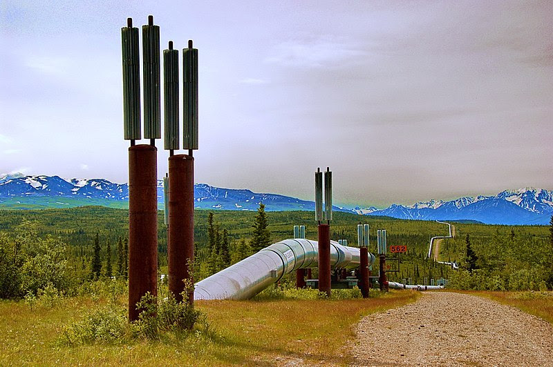 File:Trans-Alaska Pipeline at Delta Junction.jpg