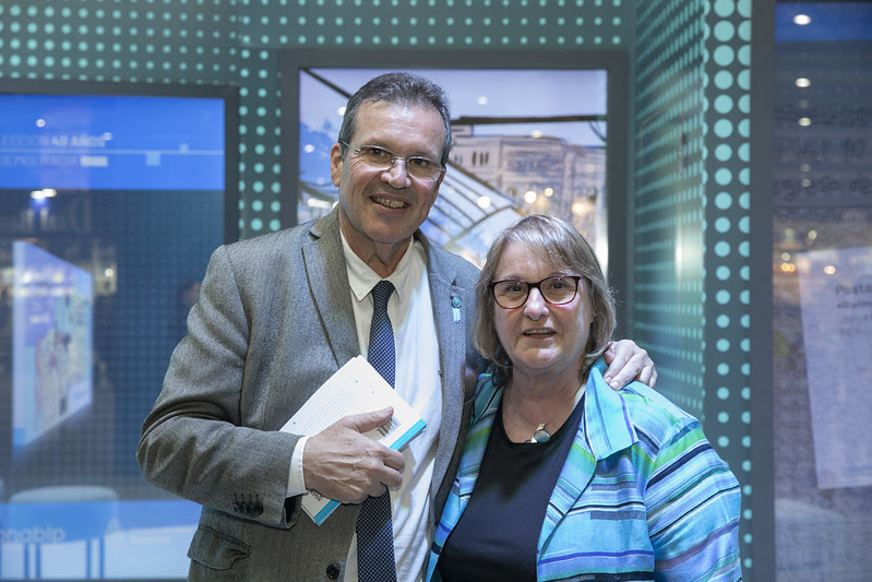 El ministro de Cultura de la Nación, Tristán Bauer, con la presidenta de la Conabip, María del Carmen Bianchi