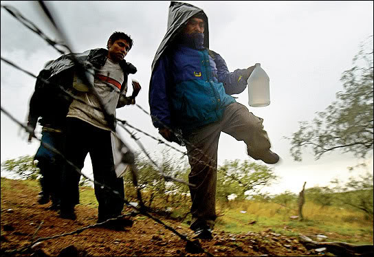 The Bombshell the Media Doesn't Want to Talk About: Canada's Border Invasion Intensifies! The Bombshell the Media Doesn't Want to Talk About: Canada's Border Invasion Intensifies!