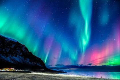 Alrededor del cuarenta por ciento de los ingresos de Islandia proviene del turismo, con casi dos millones de turistas extranjeros que la visitan cada año (Shutterstock)