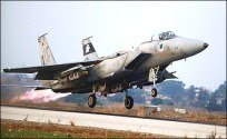 An Israeli F-15 Eagle fighter jet taking off from an Air Force base on its way to Gaza, November 19, 2012.
