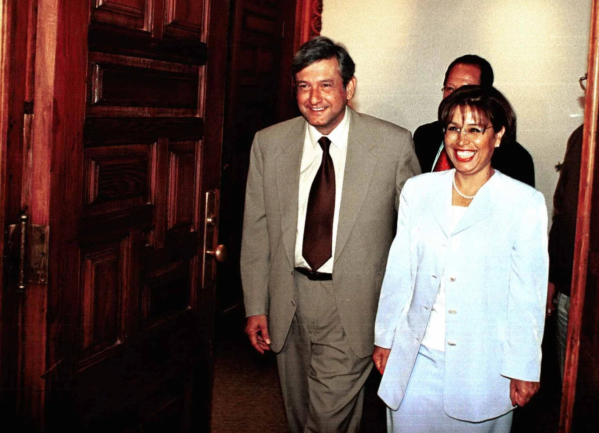 AMLO y Rosario Robles fueron compañeros mientras ambas figuras militaban en el PRD. (Foto: Archivo Cuartoscuro/ Nelly Salas) 