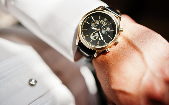 Rolex đóng cửa tất cả các nhà máy, ngành công nghiệp đồng hồ Thụy Sỹ chuẩn bị cho một năm tồi tệ chưa từng có trong lịch sử Rolex đóng cửa tất cả các nhà máy, ngành công nghiệp đồng hồ Thụy Sỹ chuẩn bị cho một năm tồi tệ chưa từng có trong lịch sử