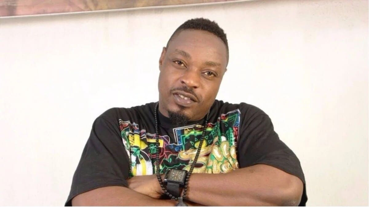 So armed robbers can rob DSS in this same country where DSS burst anywhere even in the dead hours of the night - Eedris Abdulkareem mocks secret police 