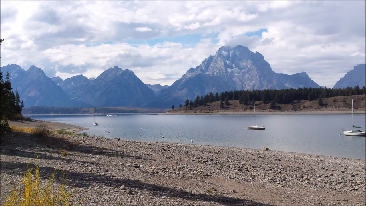 There are also motor boats but i. Jackson Lake Wyoming YouTube