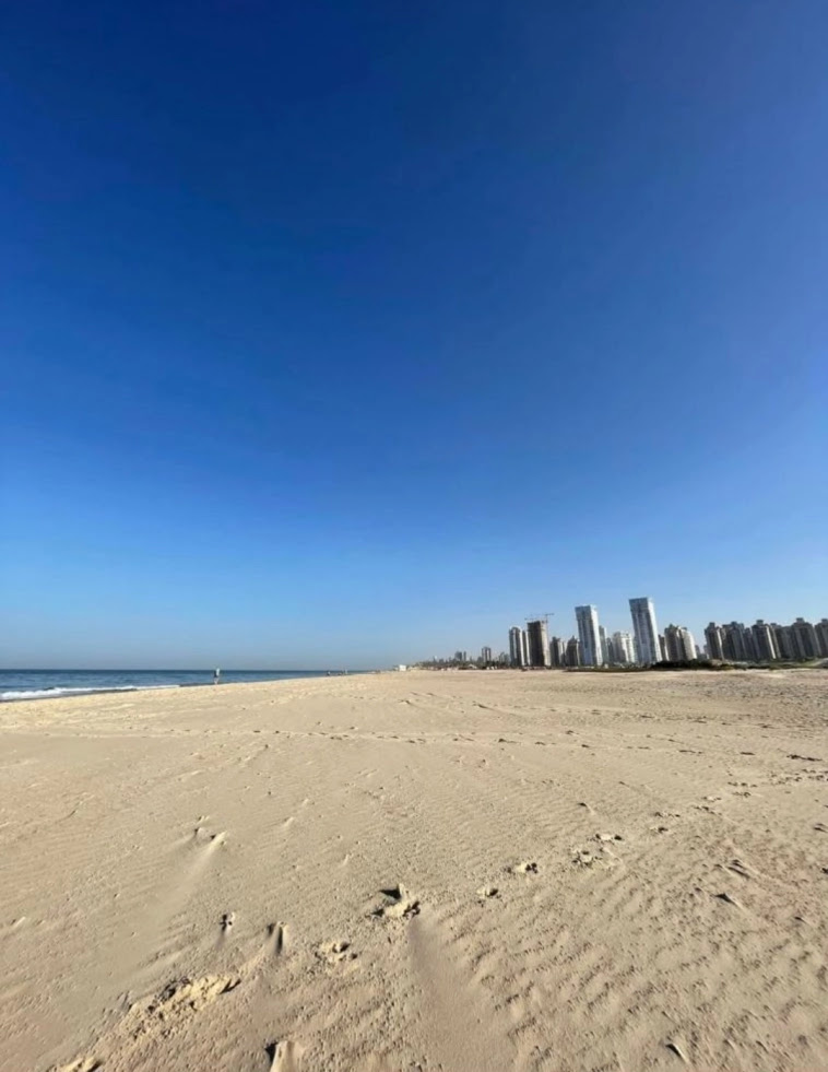 Азия. Вторник. Азия. Вторник.