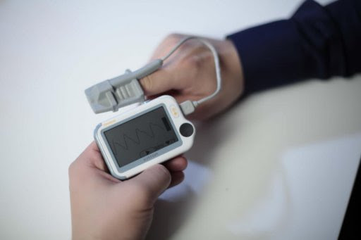 Viatom Checkme measures ECG at home