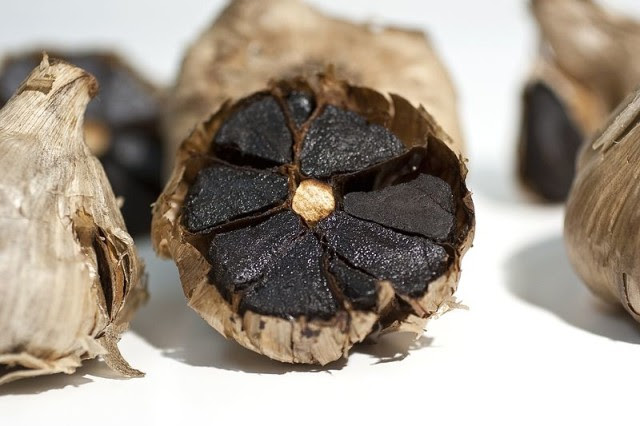 Black Garlic -- Fermented Superfood Has Greater Health Benefits Than White Garlic and Tastes Amazing
