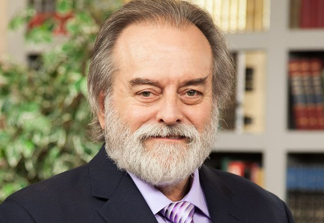Steve Quayle: Jade Helm 15, Martial Law and the Impending Economic Collapse, US Civil War (Video)