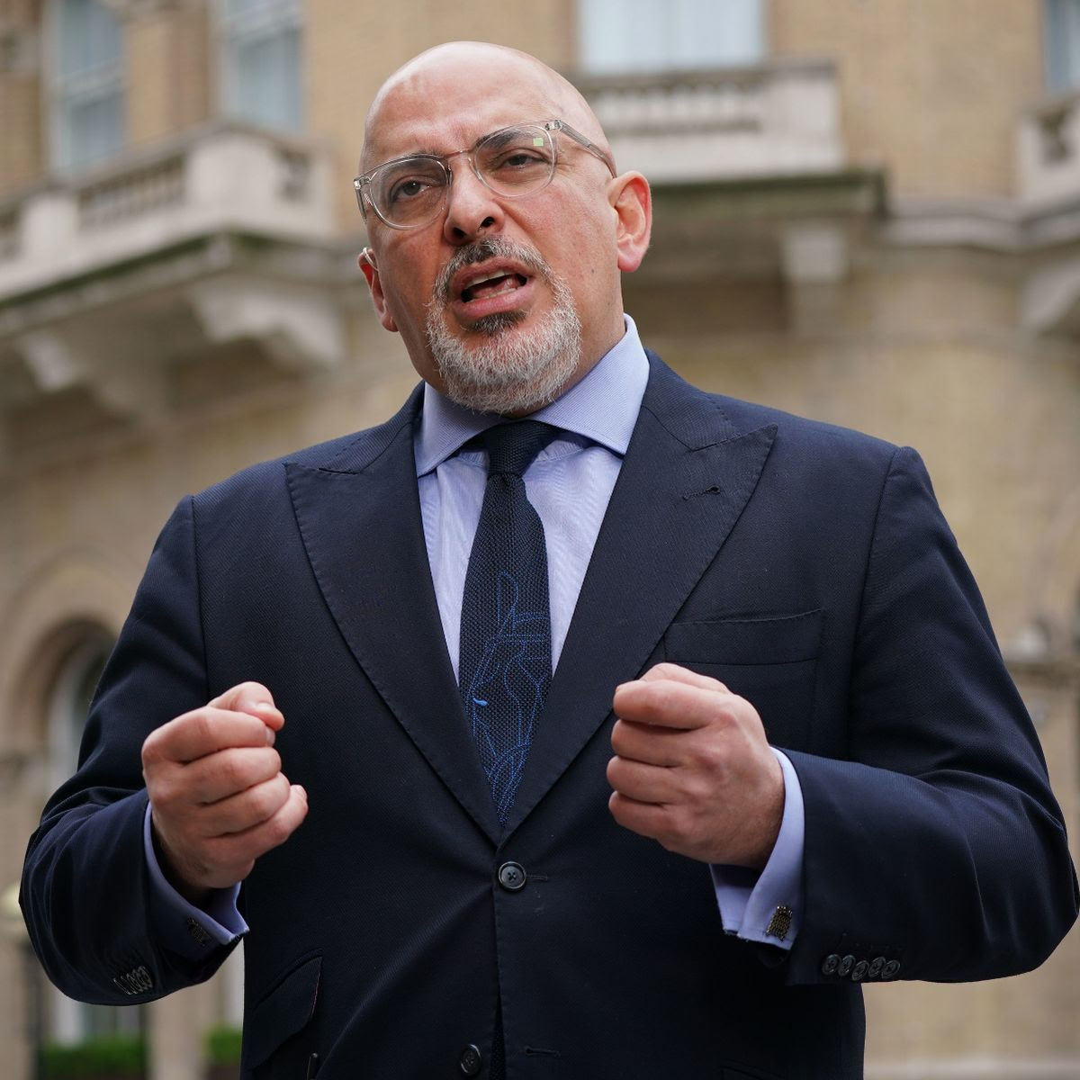 New Education Secretary Nadhim Zahawi insisted poor parents 'prefer' to pay for school meals - Mirror Online