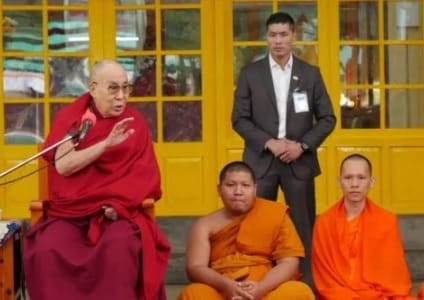 Đạt Lat Lạt Ma, Tây Tạng
