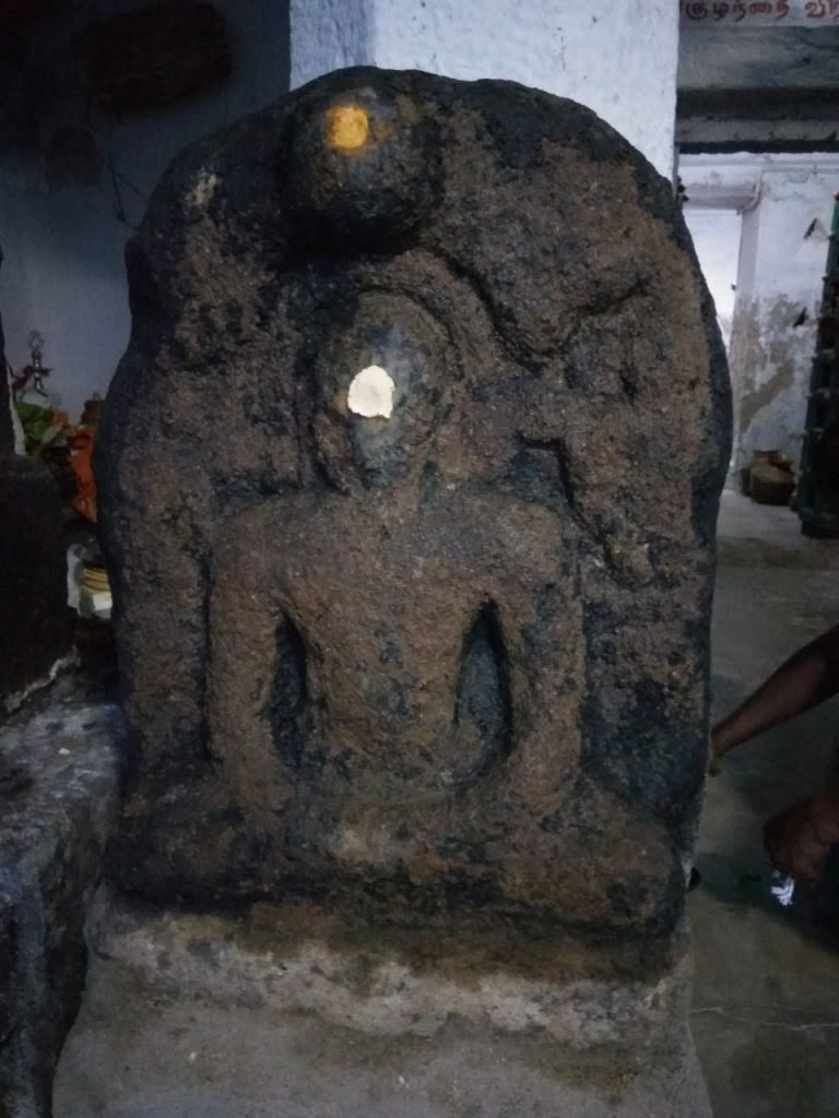 Ancient Jain statue at Kanikiluppai in the outskirts of Kanchi.