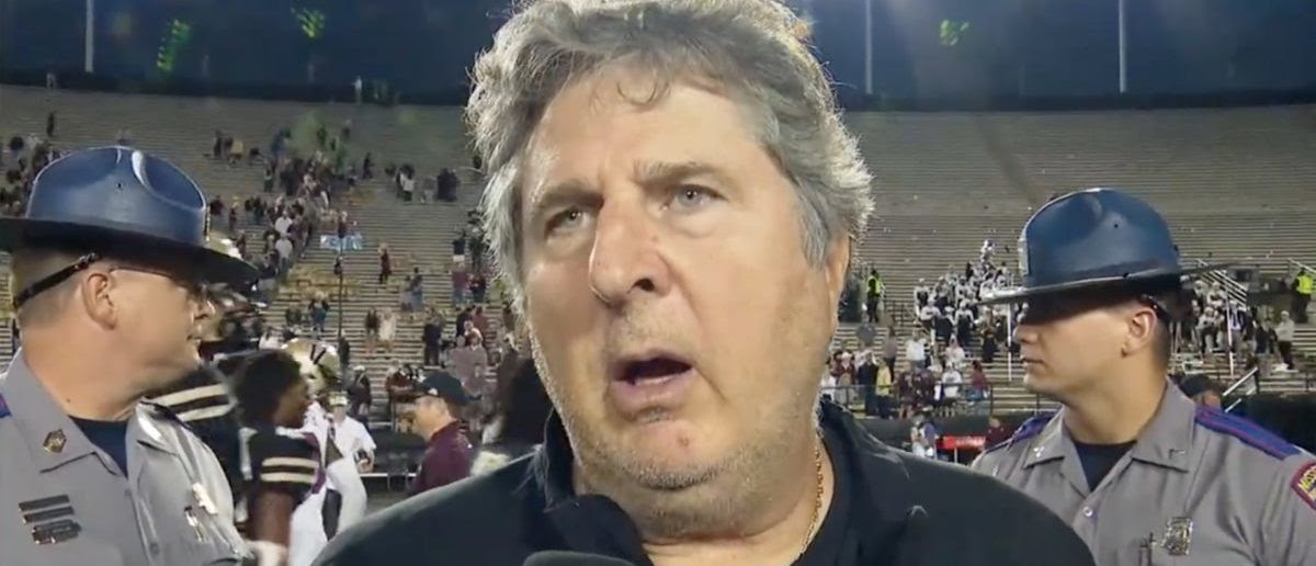 Mike Leach Gives His Thoughts On Halloween Candy After Beating Vanderbilt In Awesome Video