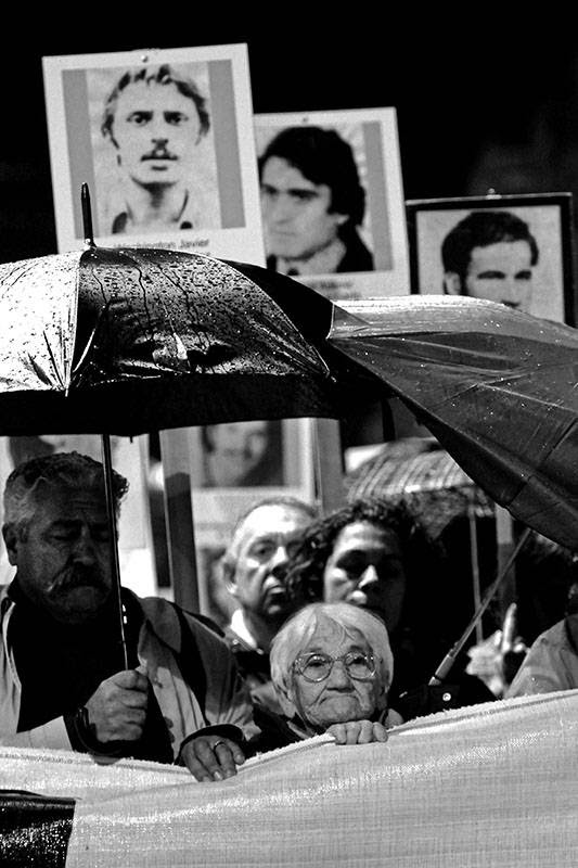 Luisa Cuesta, ayer, durante la 19 marcha del Silencio por la Avenida 18 Julio en Montevideo /Foto: Nicolás Celaya 