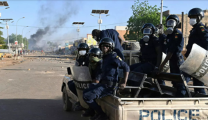 Niger: Muslims stop bus, murder the bus driver, two villagers and a village chief