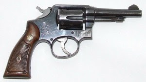 revolver-cop1