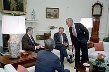 Murdoch & Roy Cohn meeting with Reagan in the Oval Office in 1983